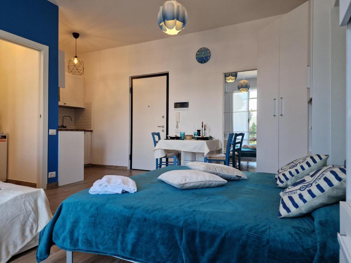 Апартаменты 650 Metri Dal Mare - Wifi - Terrazzo - Piscina - A/C Пьетра-Лигуре Экстерьер фото
