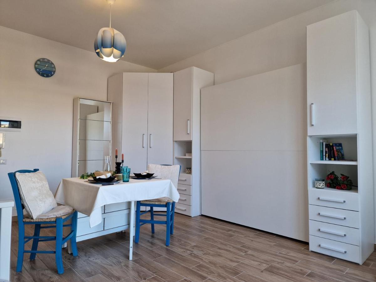 Апартаменты 650 Metri Dal Mare - Wifi - Terrazzo - Piscina - A/C Пьетра-Лигуре Экстерьер фото