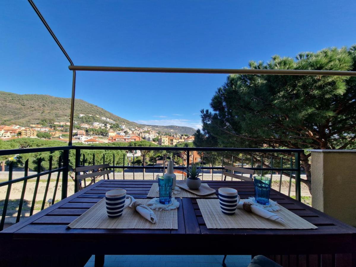 Апартаменты 650 Metri Dal Mare - Wifi - Terrazzo - Piscina - A/C Пьетра-Лигуре Экстерьер фото